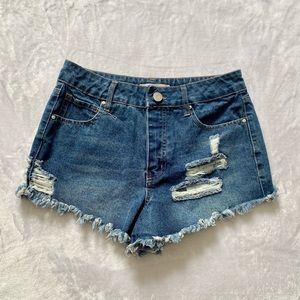 🌸 Distressed Jean Shorts